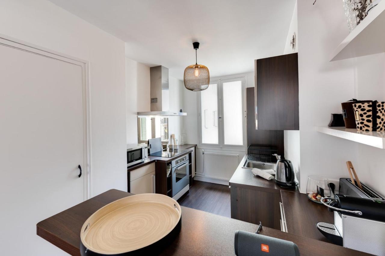 Allure - 2 Bedroom Apartment With Balcony In The Centre Of Annecy Ngoại thất bức ảnh
